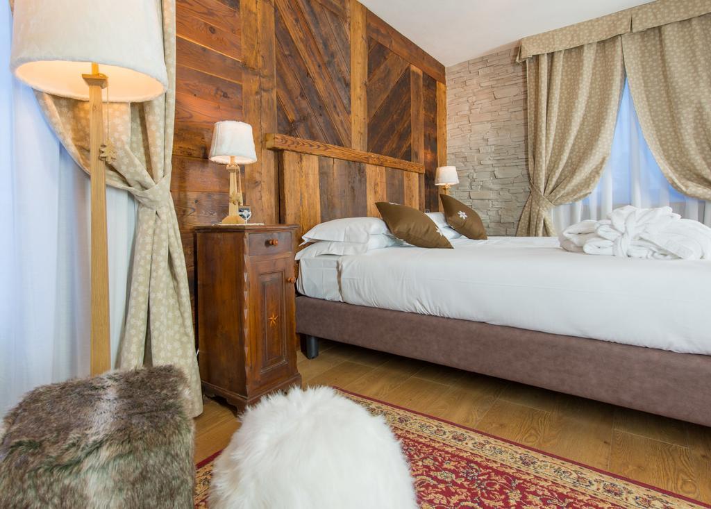 Hotel Edelweiss 3 Stelle Superior Брей-Червиния Экстерьер фото
