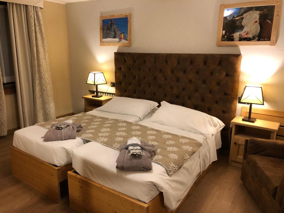 Hotel Edelweiss 3 Stelle Superior Брей-Червиния Экстерьер фото